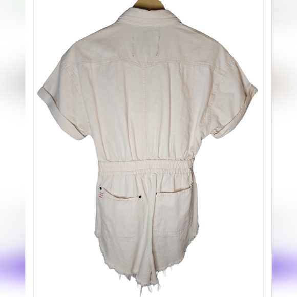 Urban Outfitters BDG Women Romper Cream Belt Short Sleeve Devon Distressed Denim - Picture 6 of 11